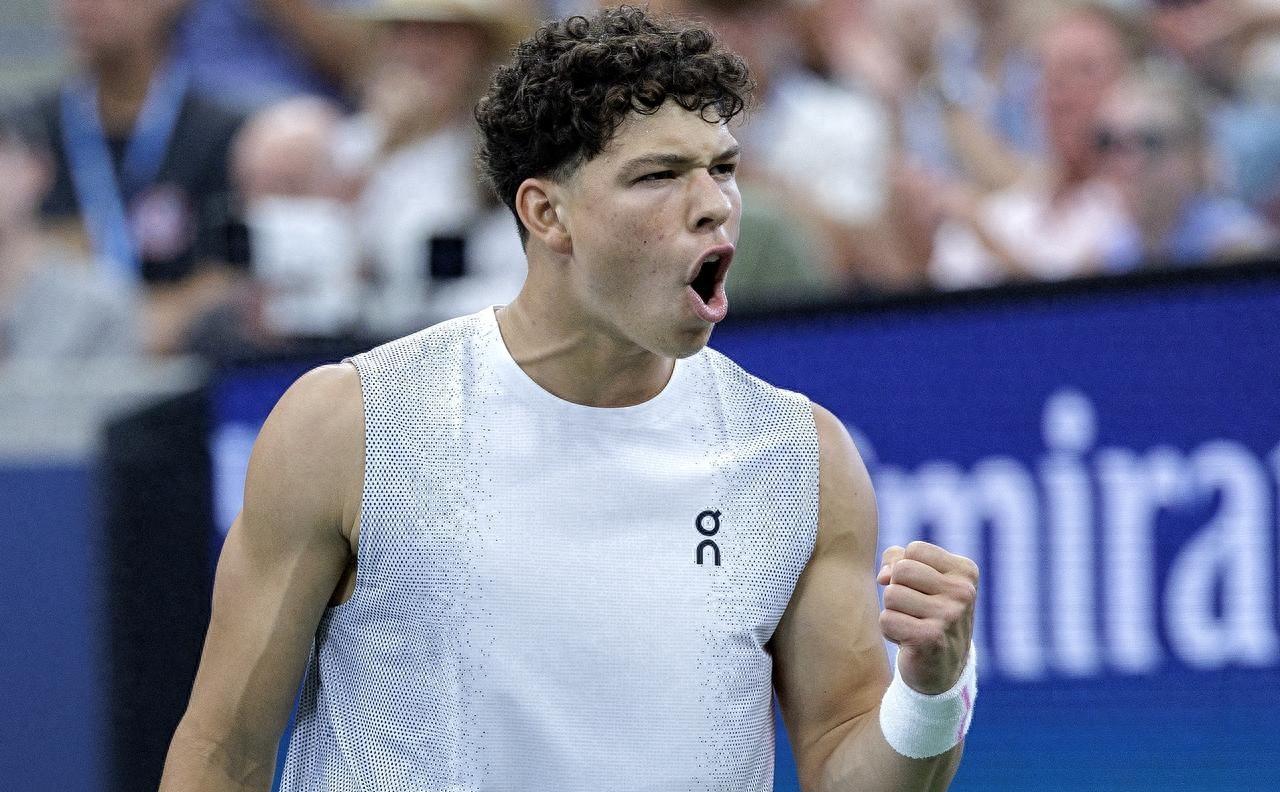 xingkong-刚刚！俄克拉荷马雷霆今夜复出首秀尼斯围绕德国杯回应争议，赛后法兰克福调整名单以备葡超的简单介绍-xingkong